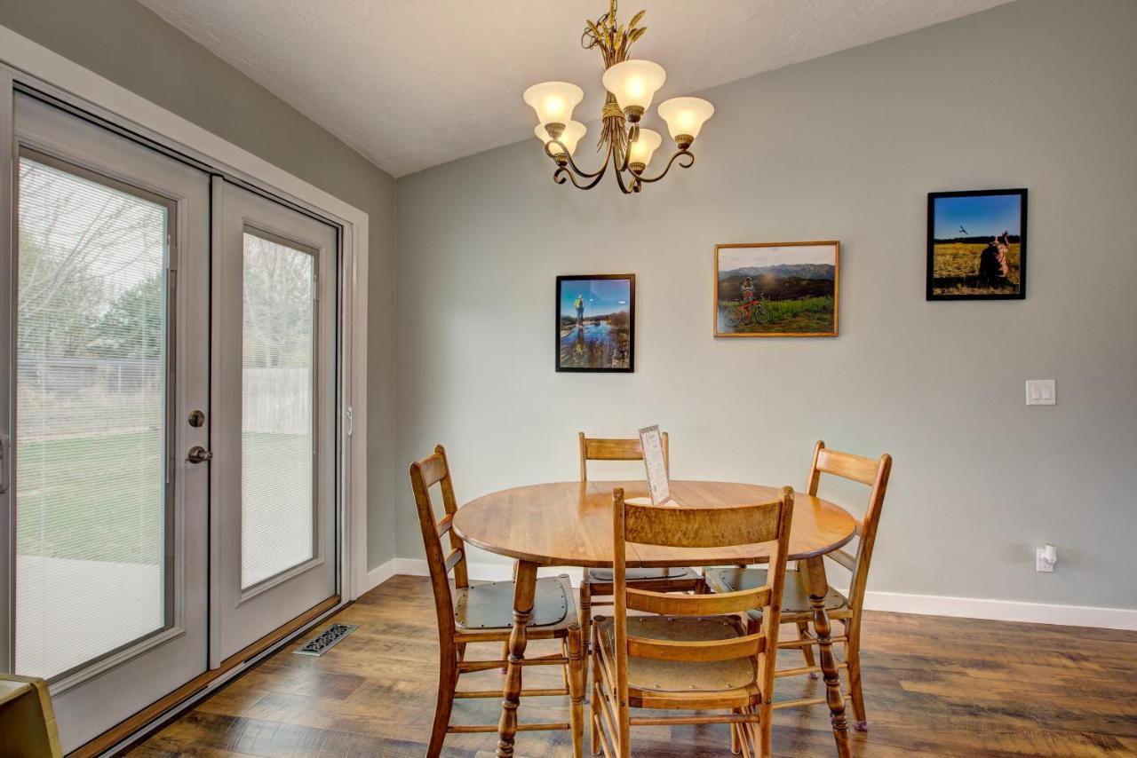 Hello Dolly! 3 Beds, 2 Bath, 2 Tv'S, Fireplace, Quiet Neighborhood In Star, Id Minutes From Walking Trails And River Views 이글 외부 사진