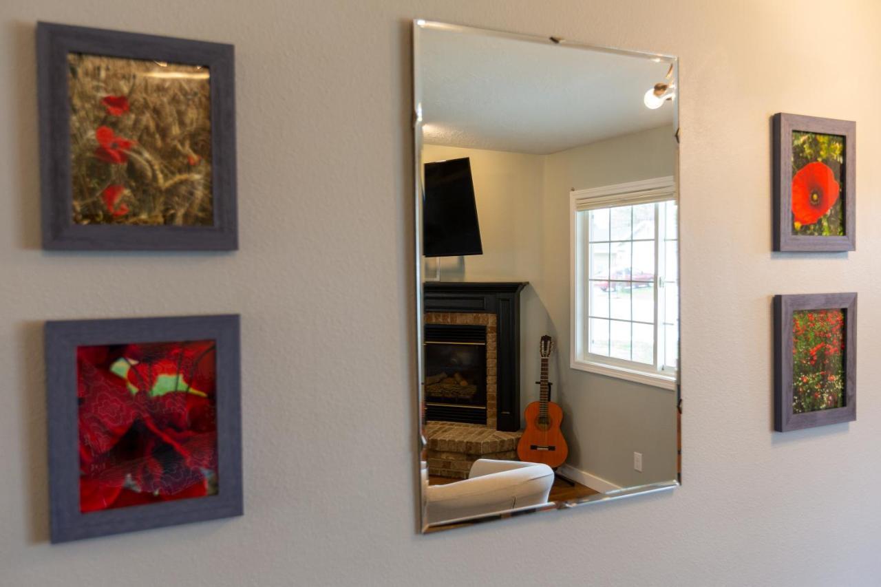 Hello Dolly! 3 Beds, 2 Bath, 2 Tv'S, Fireplace, Quiet Neighborhood In Star, Id Minutes From Walking Trails And River Views 이글 외부 사진